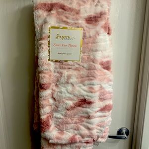 Faux fur throw